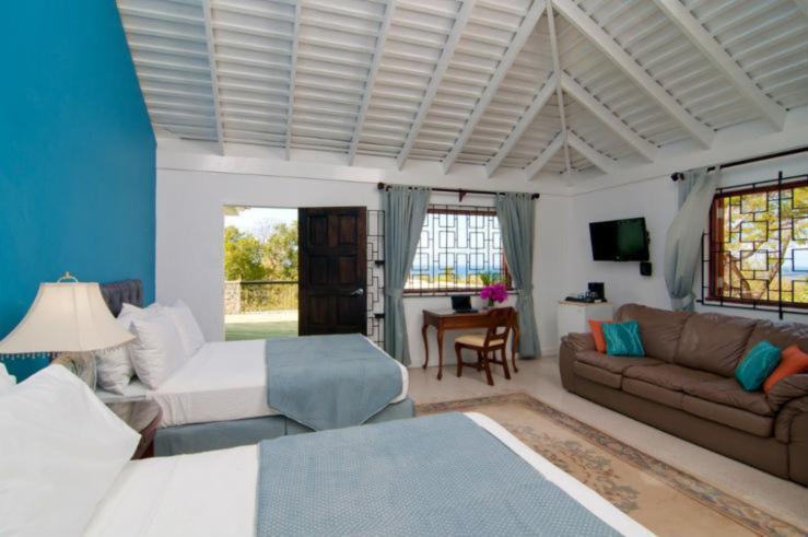 Mynt Retreat Bed & Breakfast Montego Bay Room photo