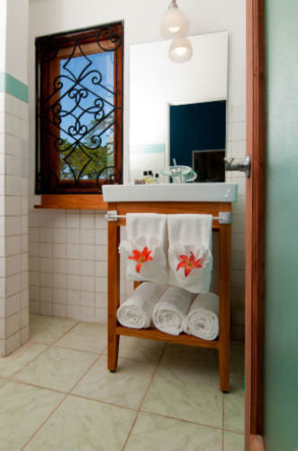 Mynt Retreat Bed & Breakfast Montego Bay Exterior photo